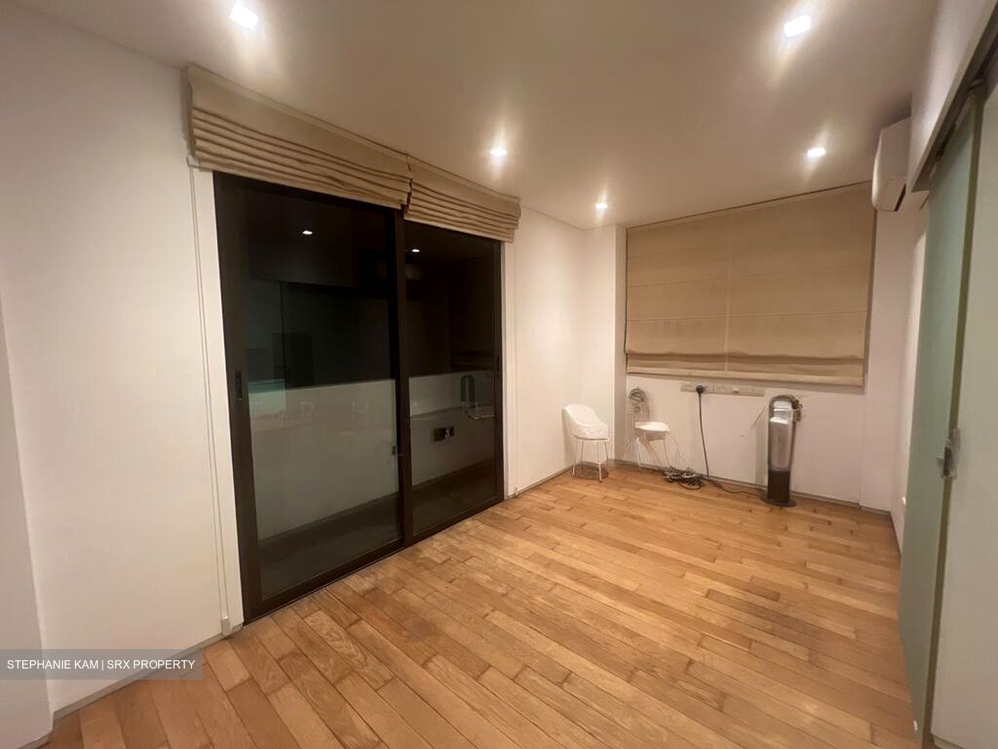 Compassvale Crescent (D19), Terrace #509221641